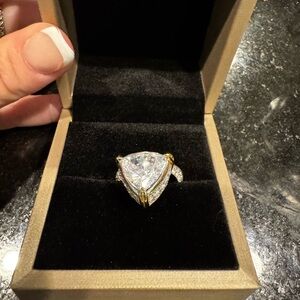 Fantastic CZ Gold and Silver Women's Ring